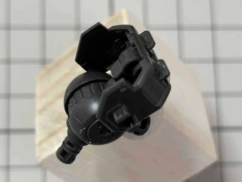 バルバトス腕部３＜１＞軸とフック