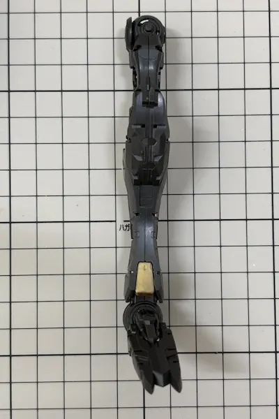 バルバトス脚部フレーム全体１