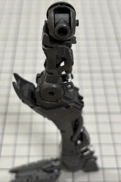 バルバトス脚部フレーム全体８